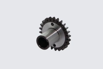 Main Gear Drive for feed roll, black-finish, grinded